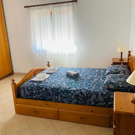 Swordfish דירה *